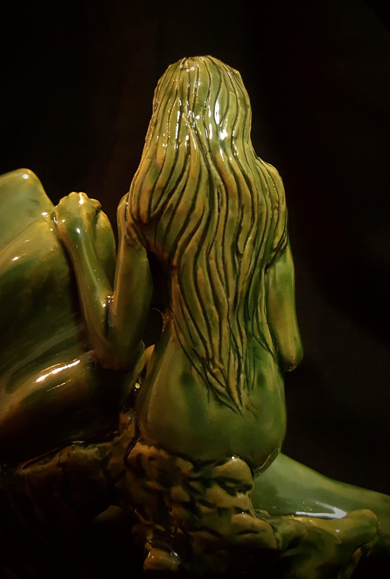 Emerald Mermaid 2.0 Back Detail