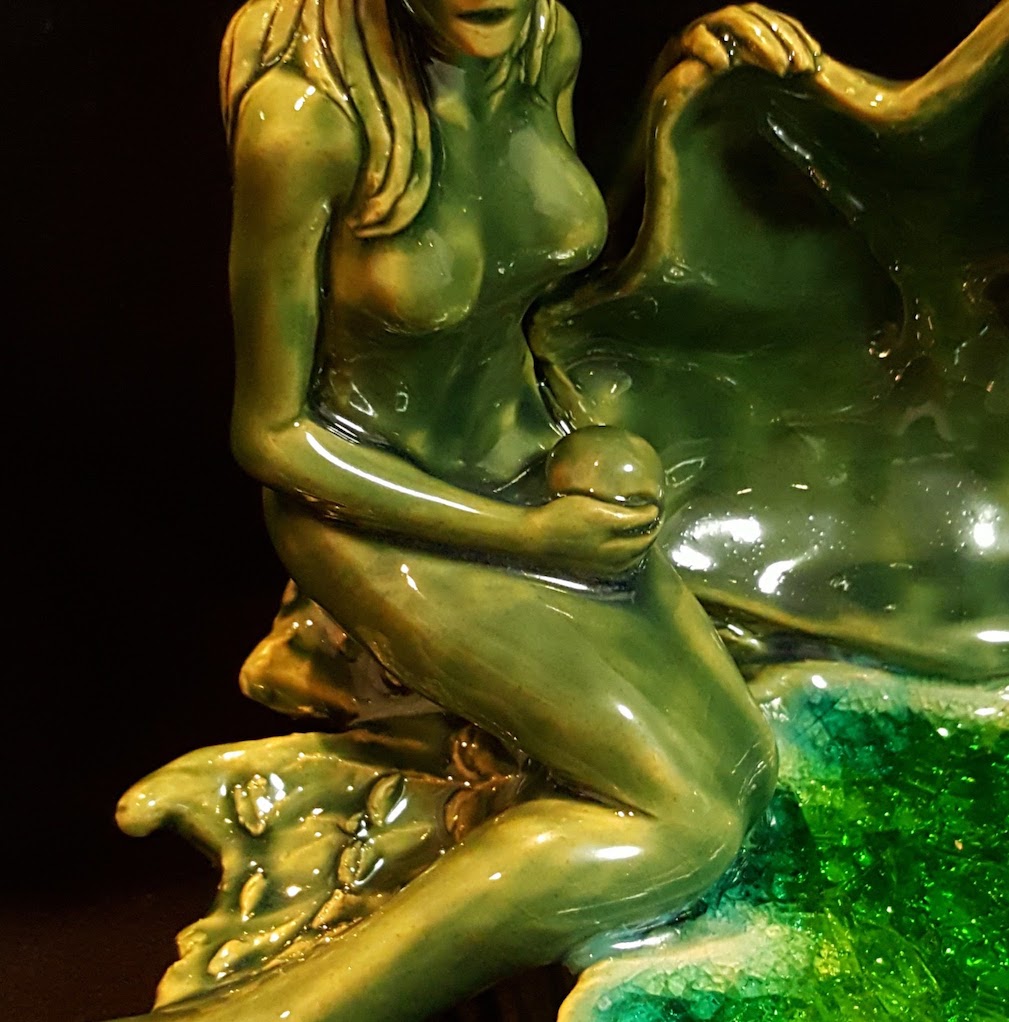 Emerald Mermaid 2.0 Body Detail